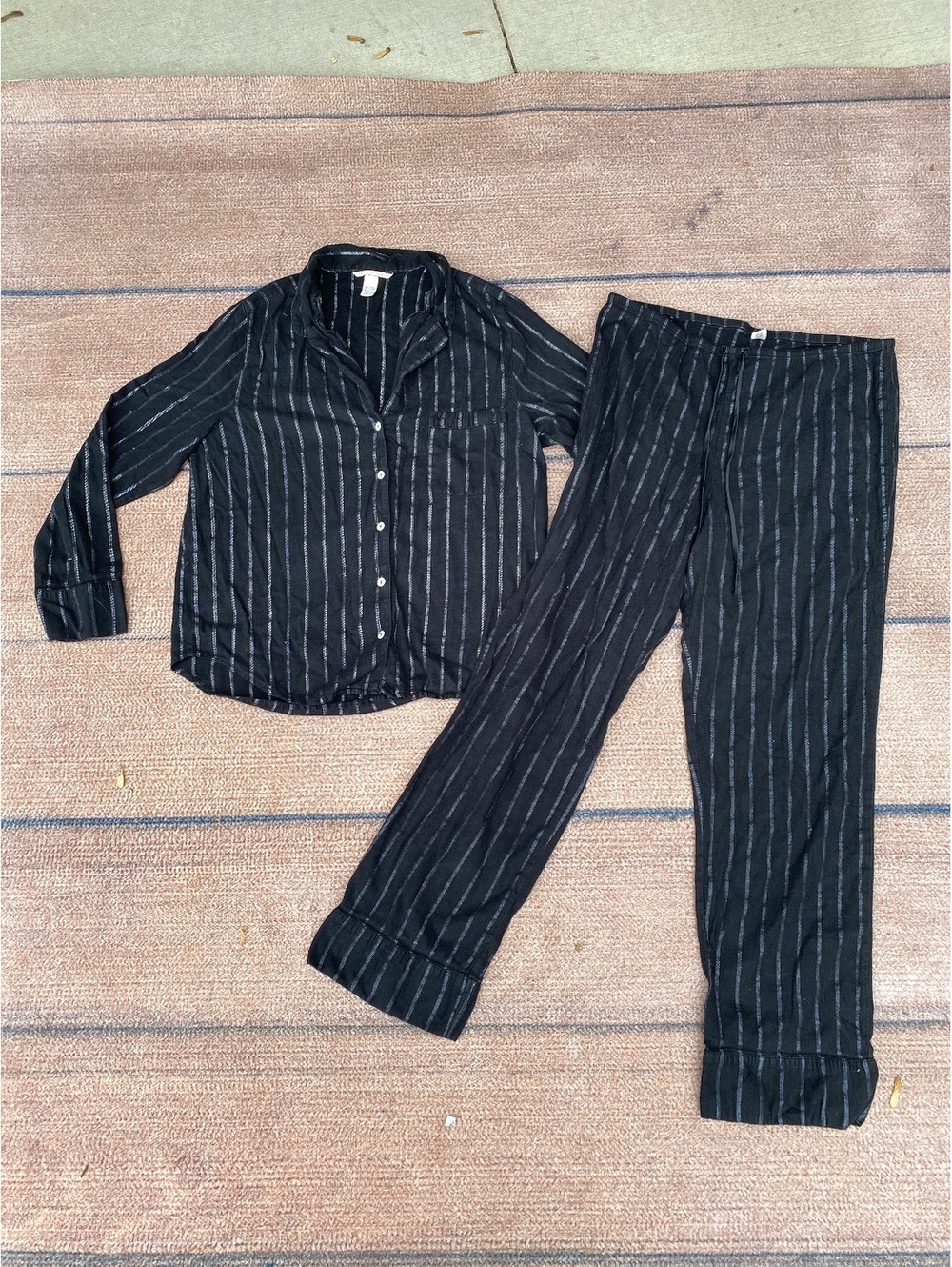 Victoria's Secret black and metallic silver stripe pajama set soft flannel large